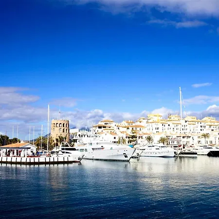 Harbour Heaven 2 Bed, 2 Bath Steps From Puerto Banus Marina And * Marbella