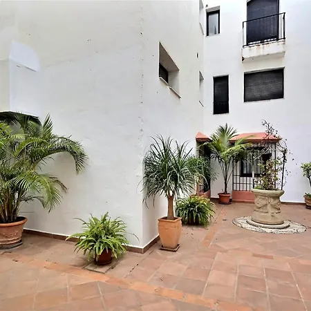 Harbour Heaven 2 Bed, 2 Bath Steps From Puerto Banus Marina And Marbella