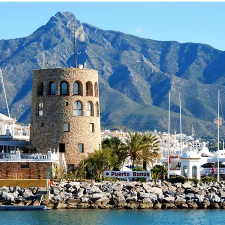 Harbour Heaven 2 Bed, 2 Bath Steps From Puerto Banus Marina And Lägenhet Marbella