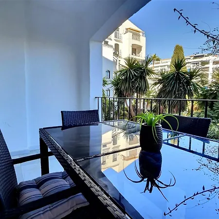 Harbour Heaven 2 Bed, 2 Bath Steps From Puerto Banus Marina And * Marbella