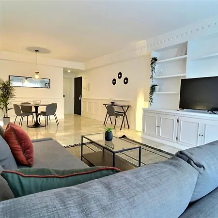 Harbour Heaven 2 Bed, 2 Bath Steps From Puerto Banus Marina And Appartement